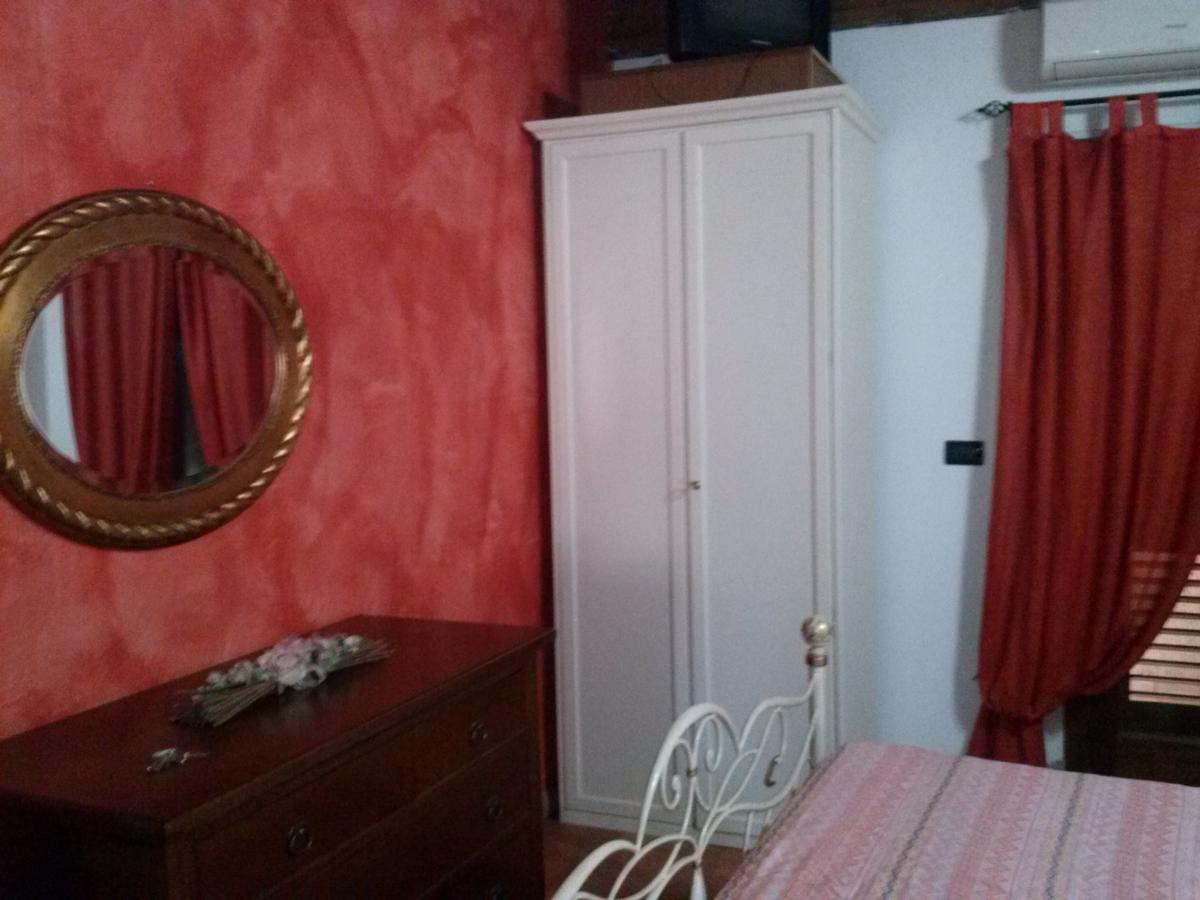 Profumi Di Ginestre Bed and Breakfast Passopisciaro Habitación foto