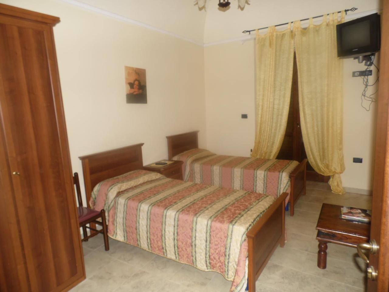 Profumi Di Ginestre Bed and Breakfast Passopisciaro Habitación foto